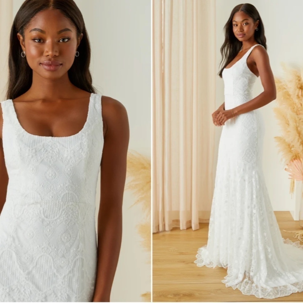 LULU's Romantic Elegant Bridal Wedding Embroidere Lace Sophisticated Gown - Picture 3 of 3